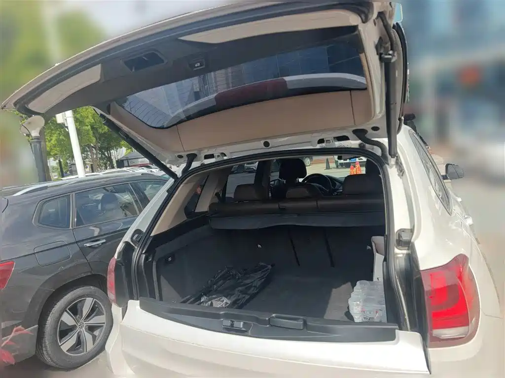 BMW X5 (Import) 2018 xDrive28i фото 15