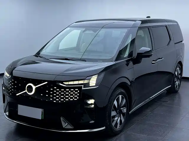  Volvo Volvo EM90 2025 Ultra Six-Seater