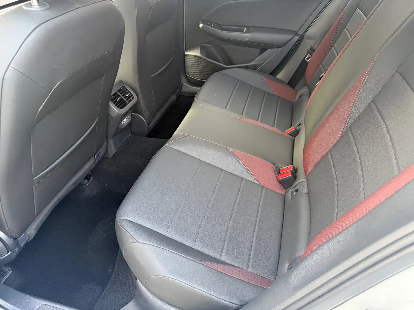 Volkswagen Bora 2019 Facelift 280TSI DSG Elite China VI фото 5