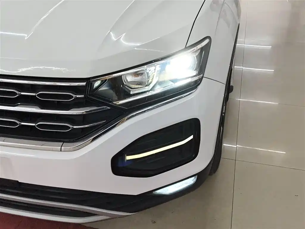 Volkswagen Tayron 2019 330TSI 2WD Luxury China V фото 18