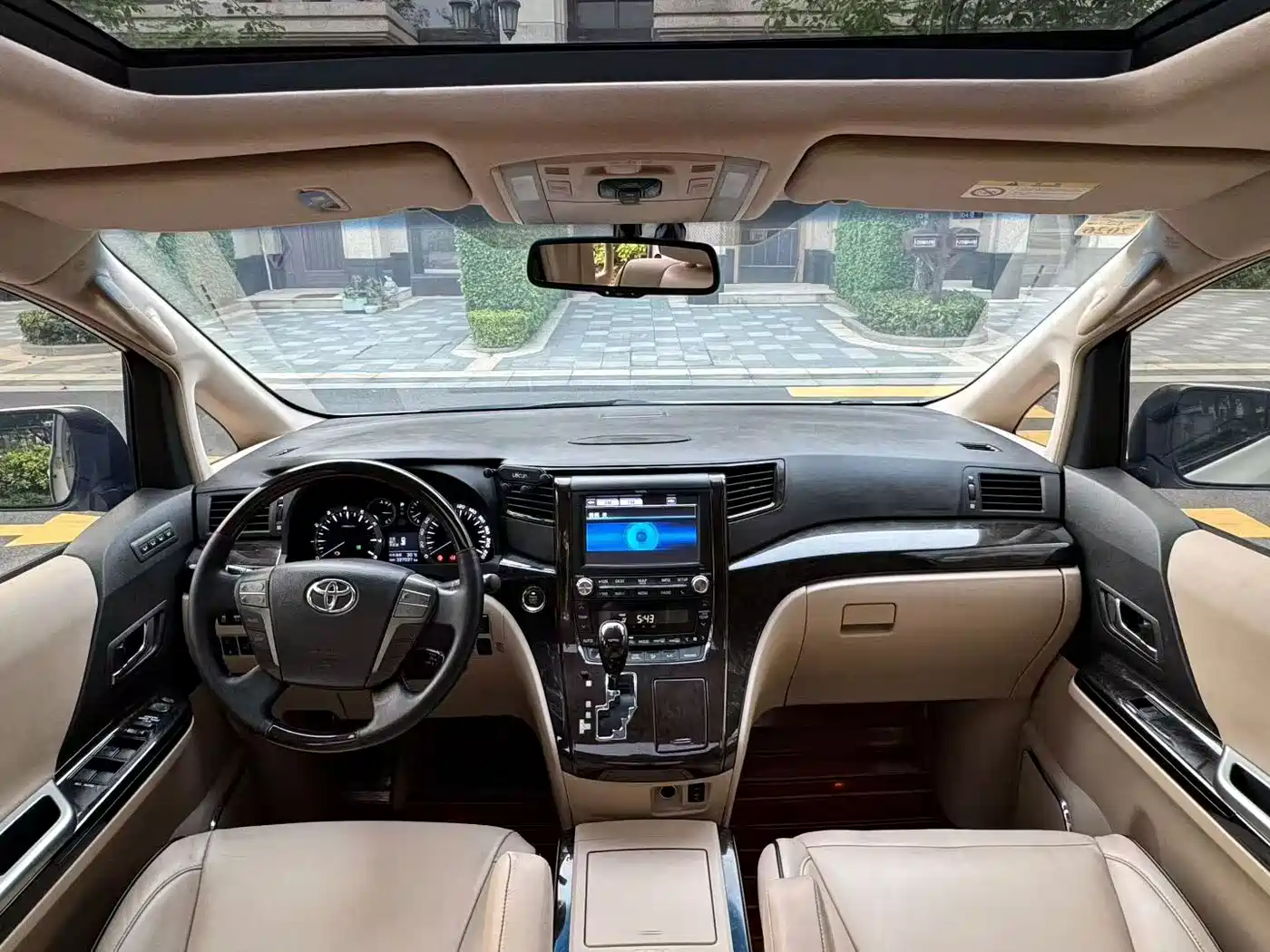 Toyota Alphard 2012 3.5L Premium Edition фото 8