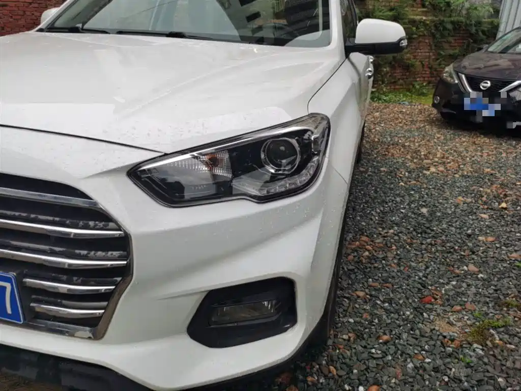 Hyundai Beijing Hyundai ix35 2019 2.0L Automatic 2WD Zhiyong·Smooth Enjoy China VI фото 3