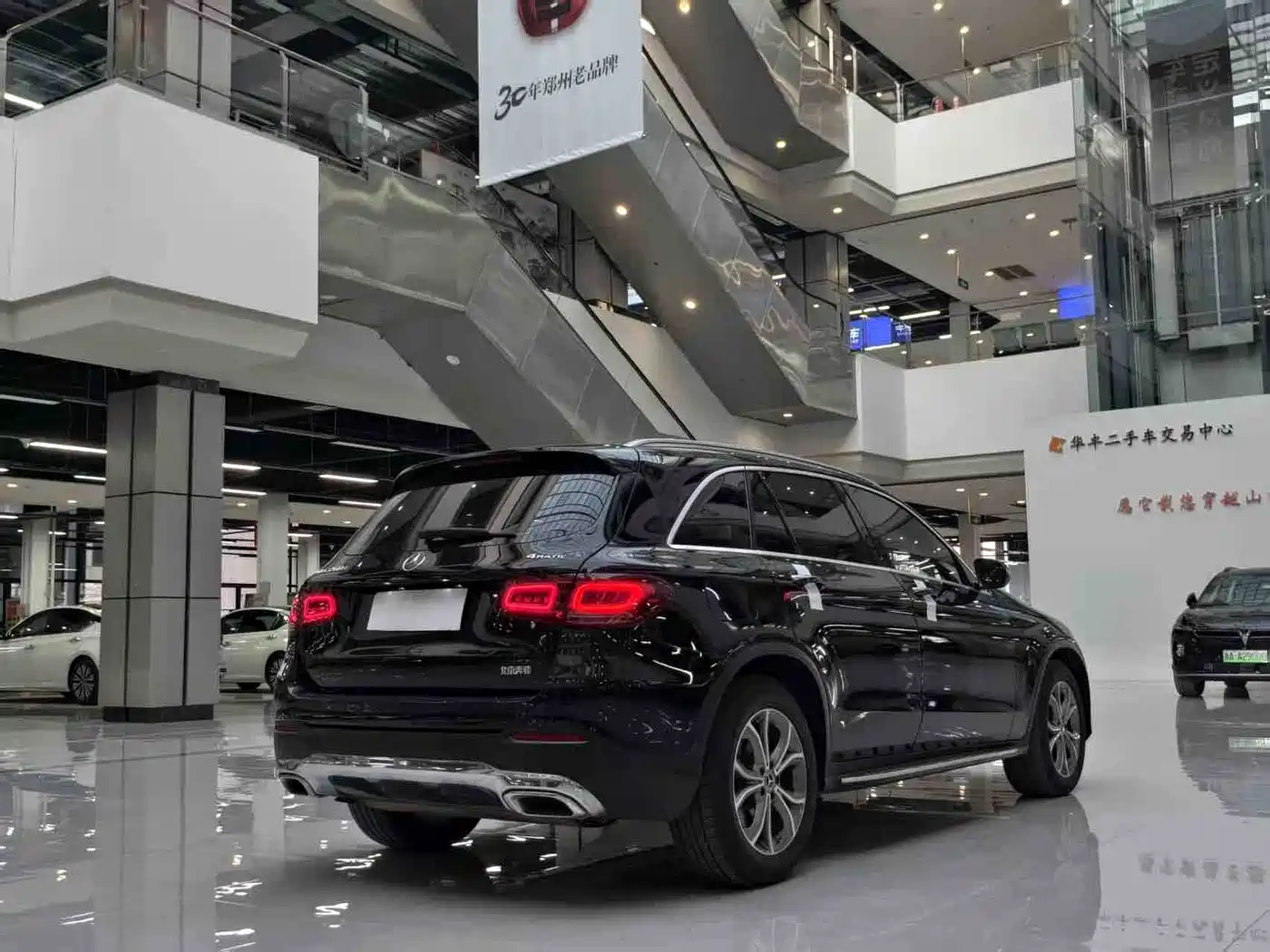 Mercedes-Benz GLC 2020 GLC 260 L 4MATIC Dynamic фото 4
