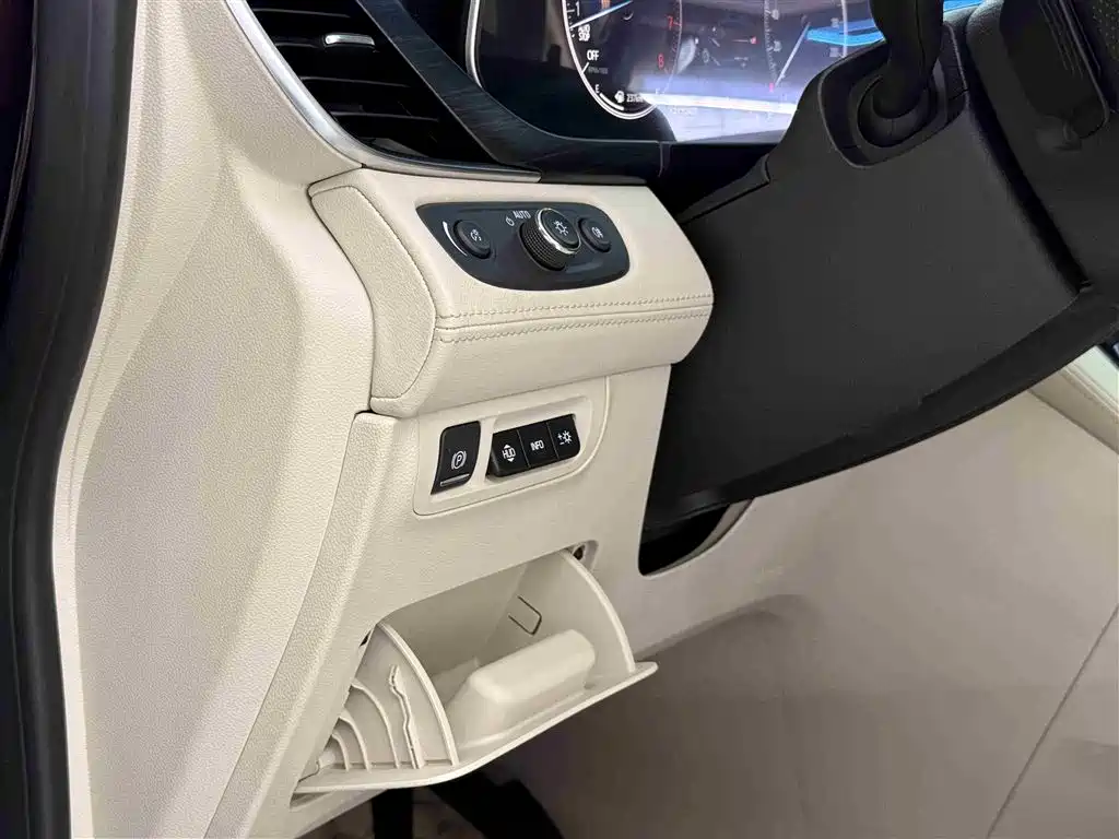 Buick GL8 2021 Avenir Aivia 6-Seater Elite Edition фото 19