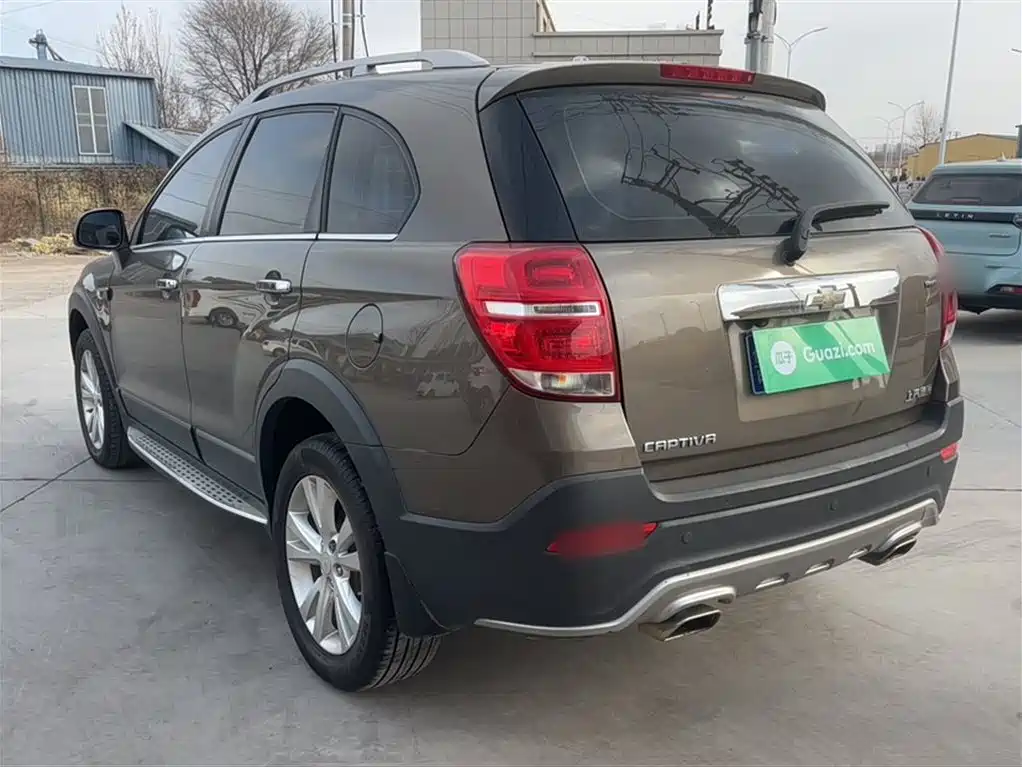 Chevrolet Captiva 2017 2.4L 4WD Flagship Edition 7-Seater фото 10