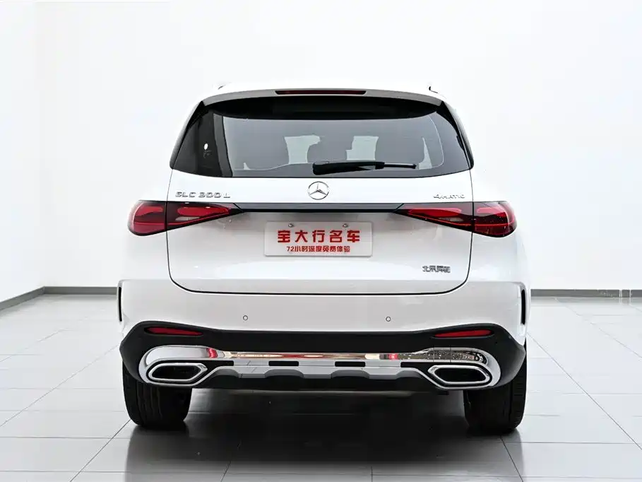 Mercedes-Benz GLC 2023 GLC 300 L 4MATIC Sport 5-Seater фото 8