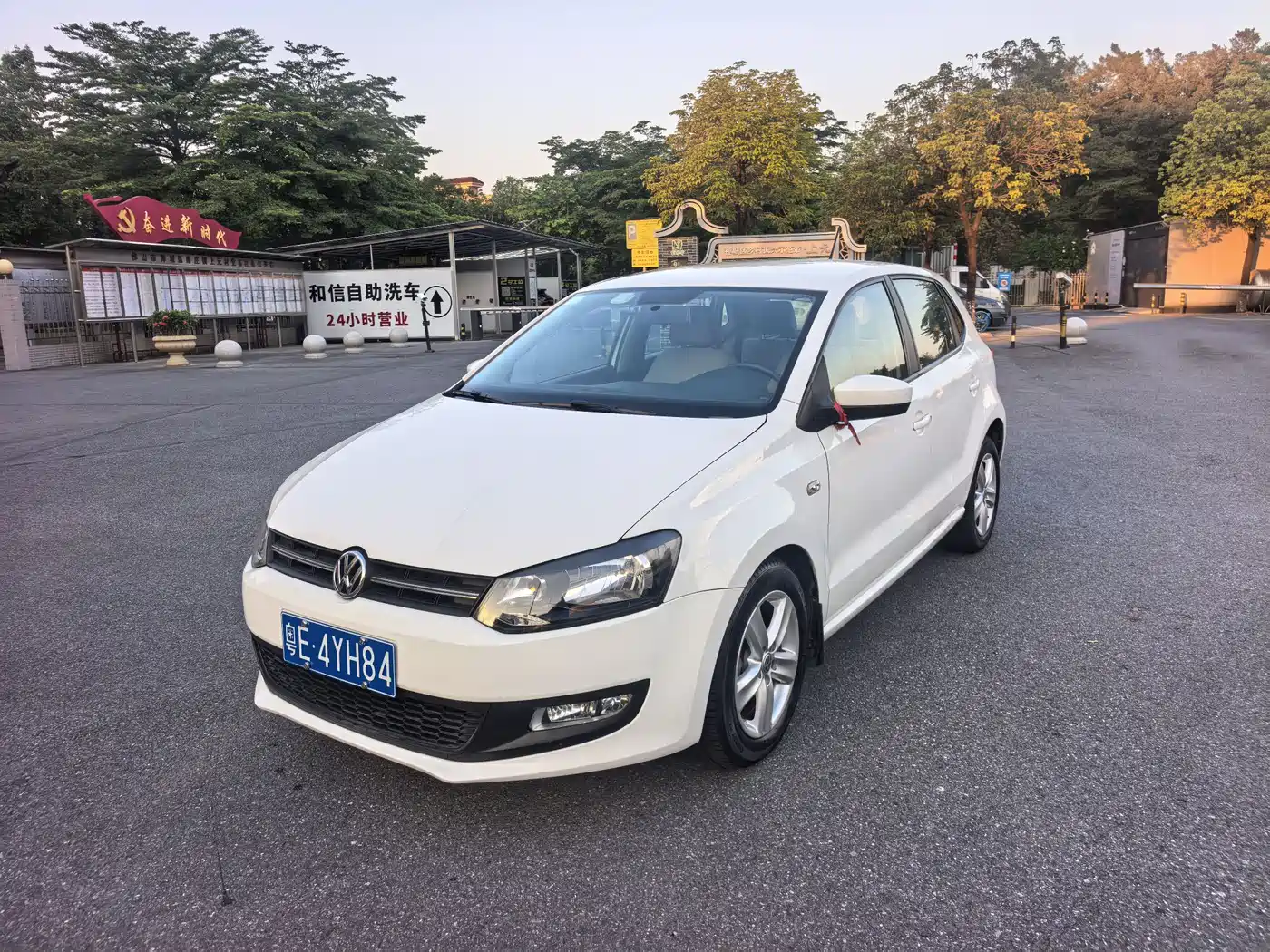 Volkswagen Polo 2013 1.6L Automatic Comfort Edition