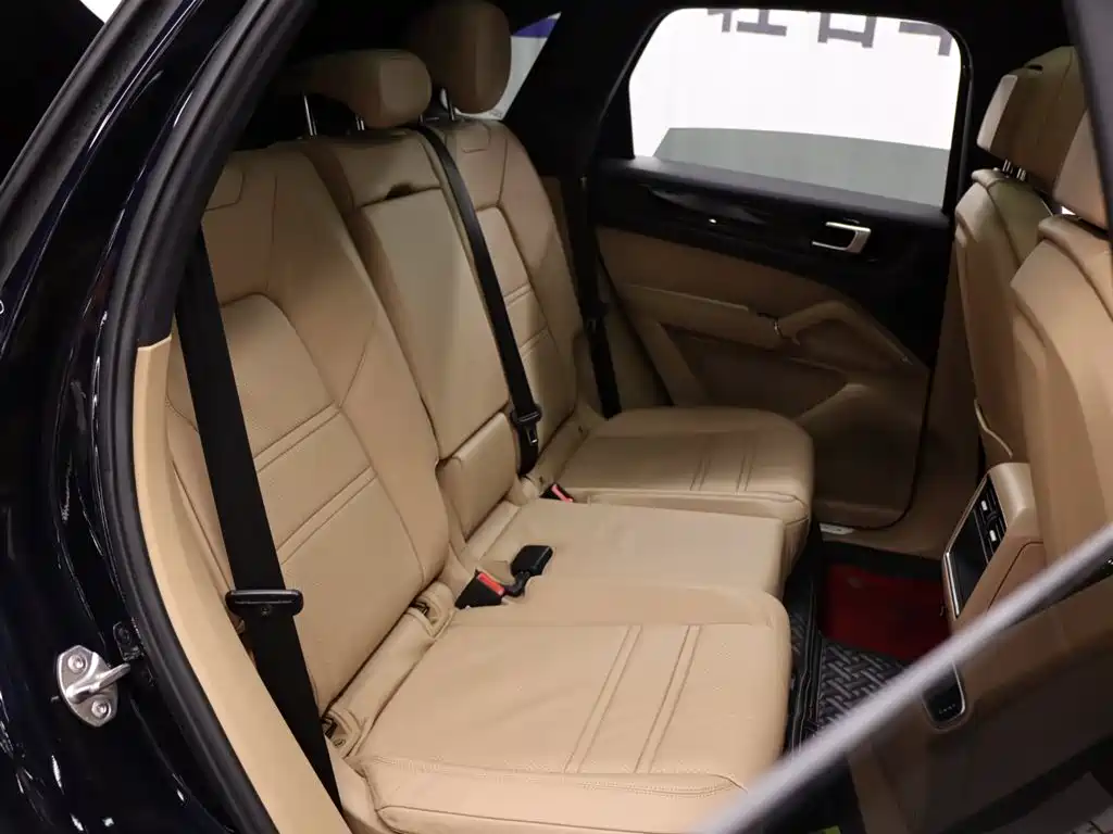 Porsche Cayenne 2018 Cayenne 3.0T фото 22