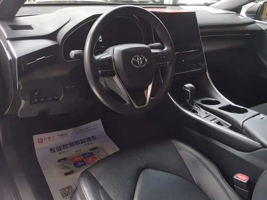 Toyota Avalon 2022 2.0L Luxury Edition фото 12