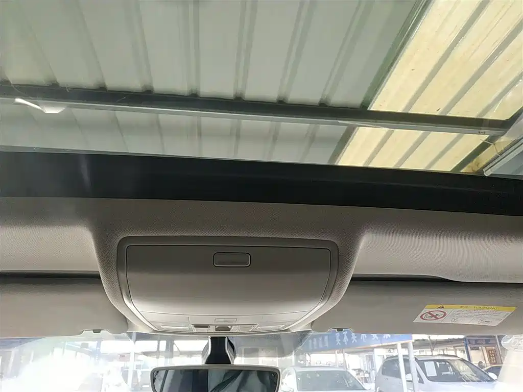 Škoda Kodiaq 2017 TSI330 7-seater 2WD Luxury Edition фото 18