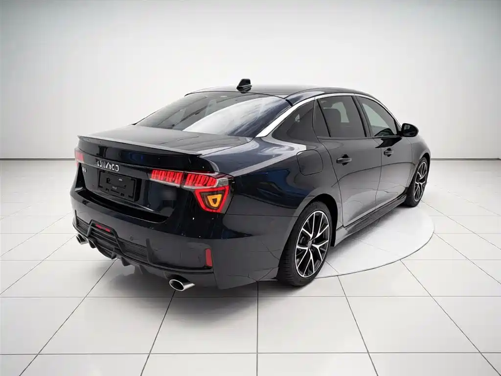 Lynk & Co 03 2021 1.5TD DCT Jin Champion Edition фото 7