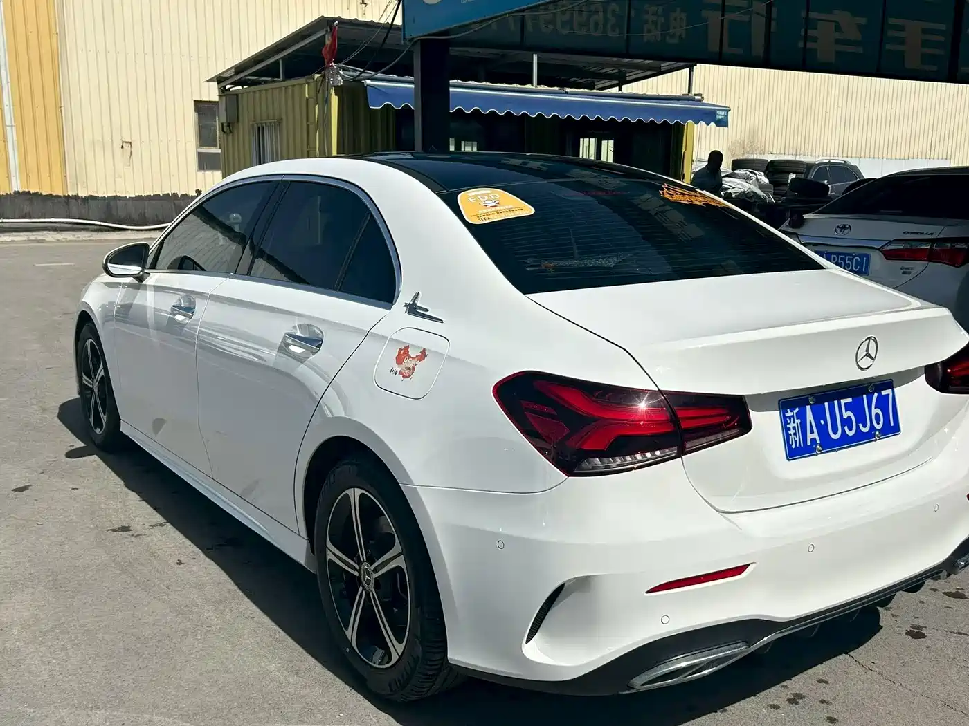Mercedes-Benz A-Class 2022 A 200 L Sport Sedan Dynamic фото 7