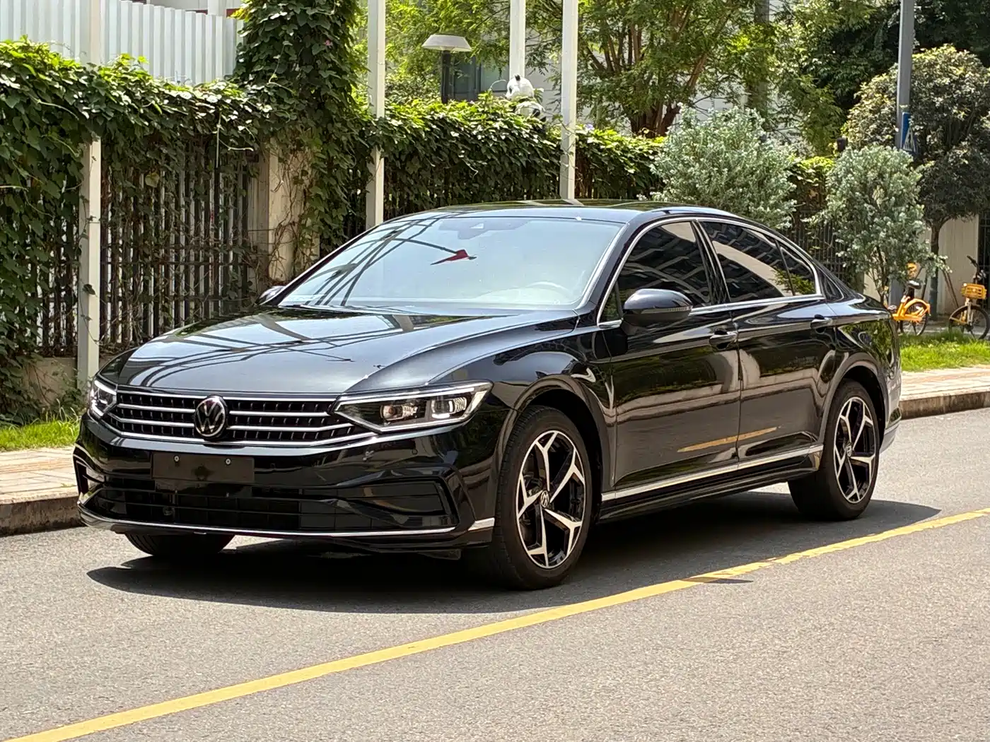 VOLKSWAGEN MAGOTAN 2025