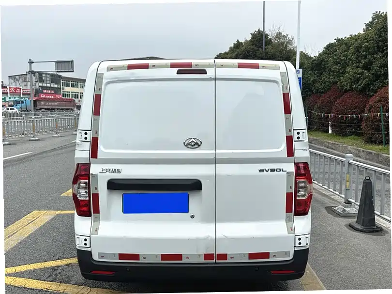 SAIC MAXUS CHASE EV30