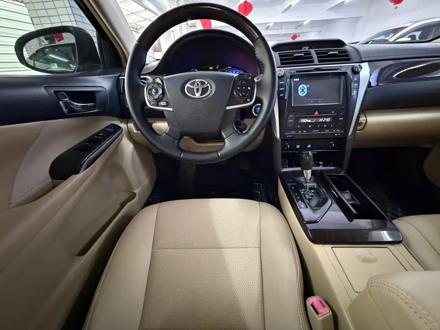 صورة 11 - Toyota Camry