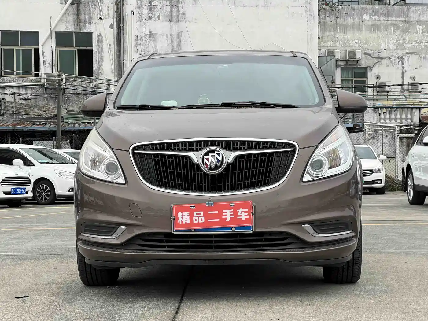 Buick GL8 2018 28T Comfort China VI фото 4