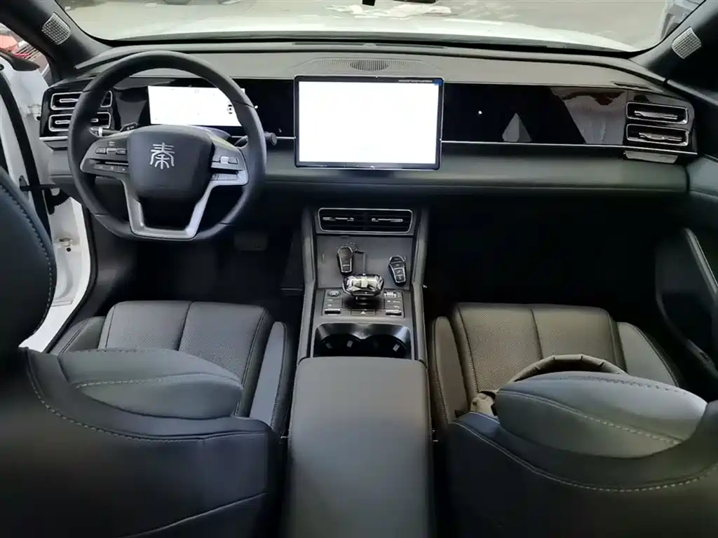 BYD Qin L 2025 DM-i Smart Drive Edition 120KM Surpassing фото 10