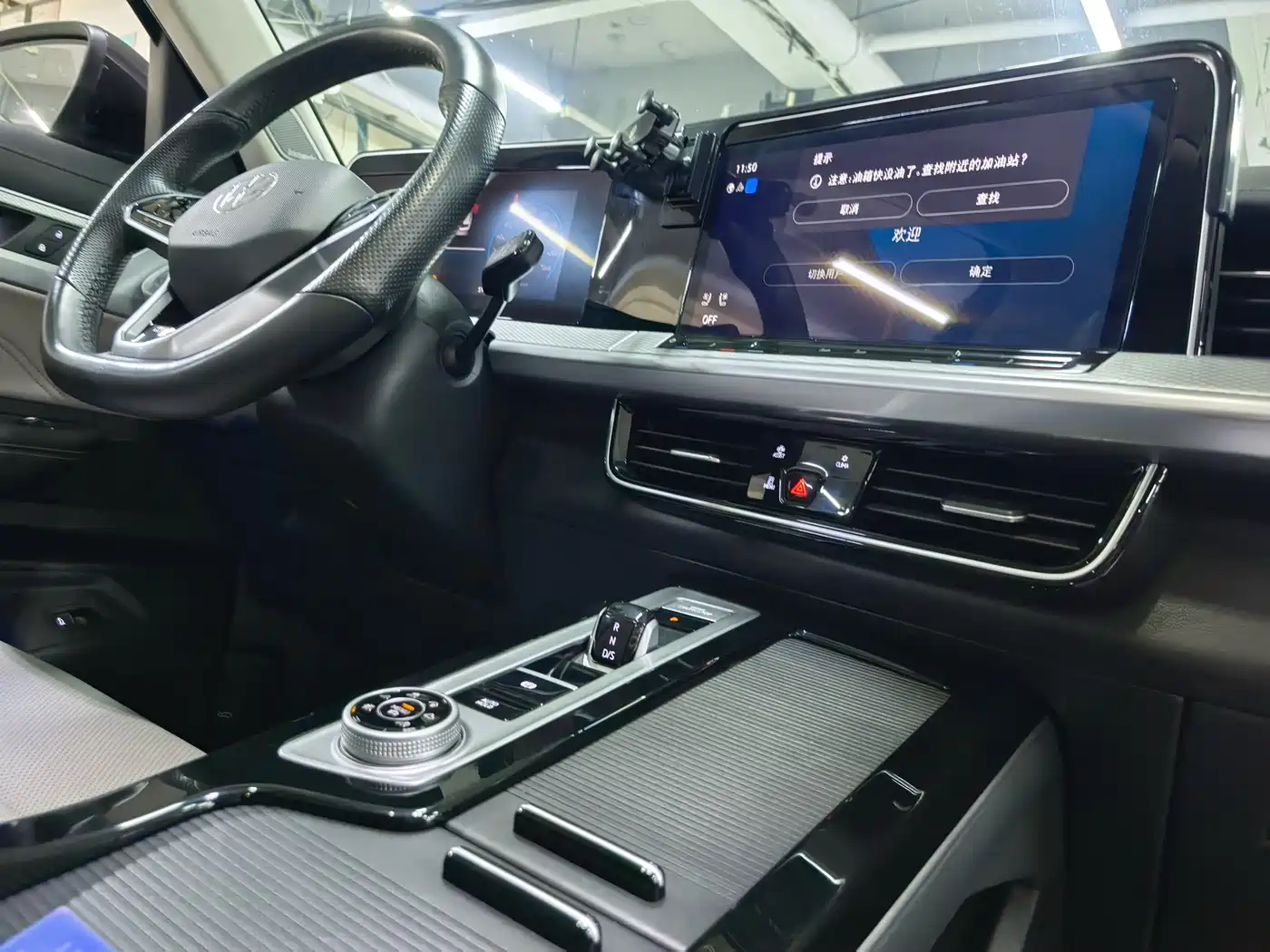 Volkswagen Talagon 2023 380TSI 4WD R-Line Launch Edition фото 26