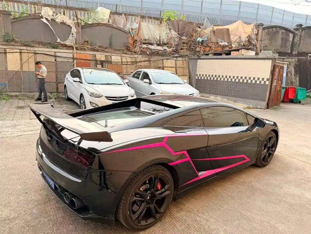 Lamborghini Gallardo 2012 LP 560-4 Gold Edition фото 4