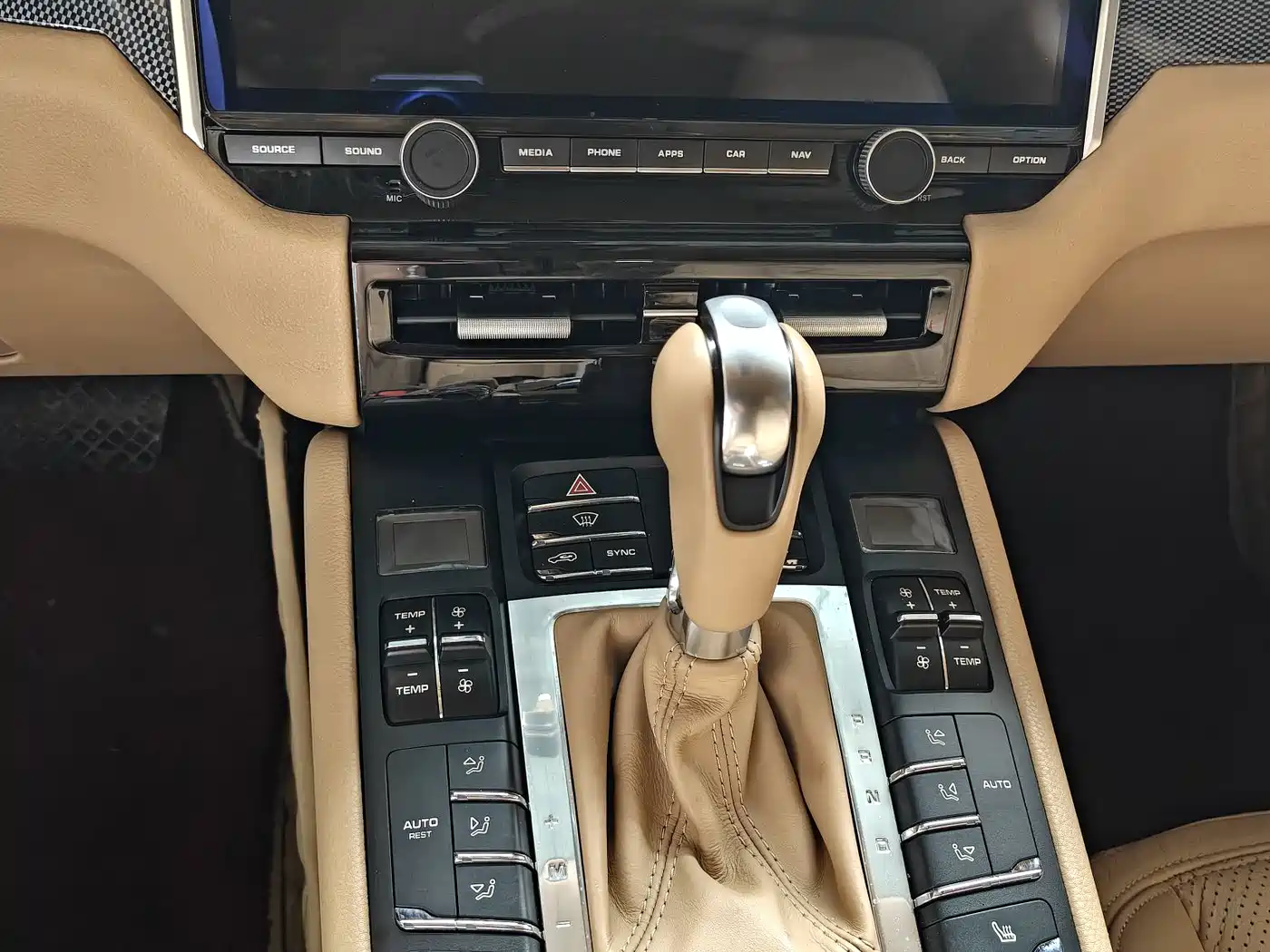 Porsche Macan 2014 Macan 2.0T фото 8