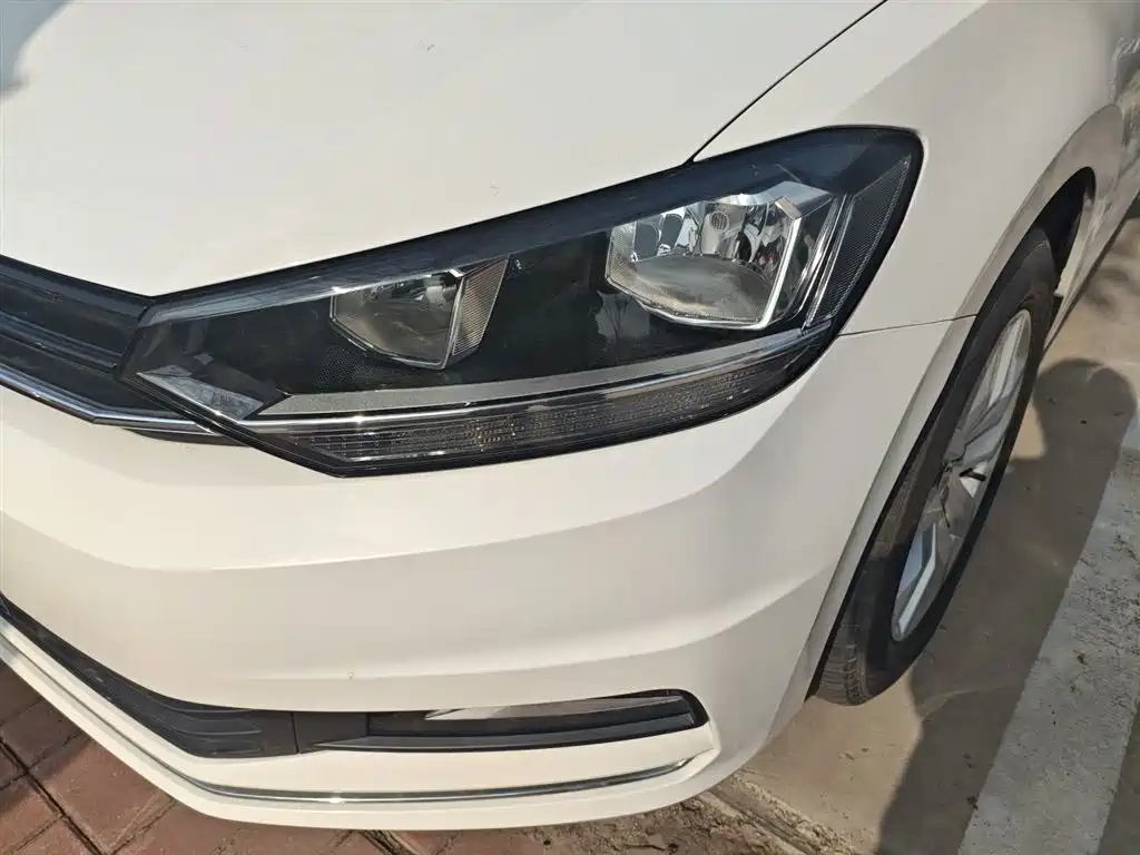Volkswagen Touran 2016 Touran L 280TSI DSG Comfortline фото 24