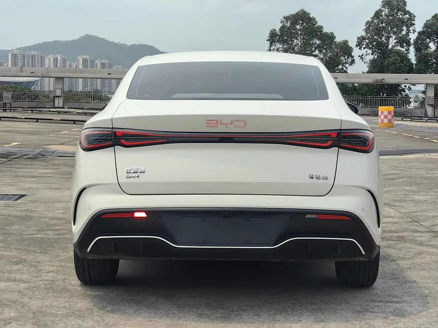 BYD SEAL 06 NEW ENERGY