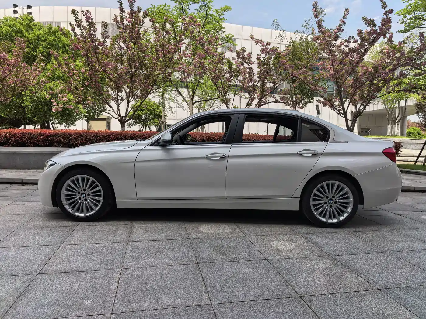 BMW 3 Series 2018 320Li Fashion Style фото 3