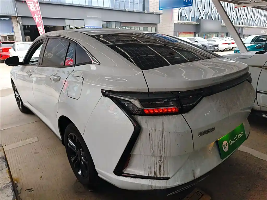 DONGFENG FENGSHEN YI HYUN