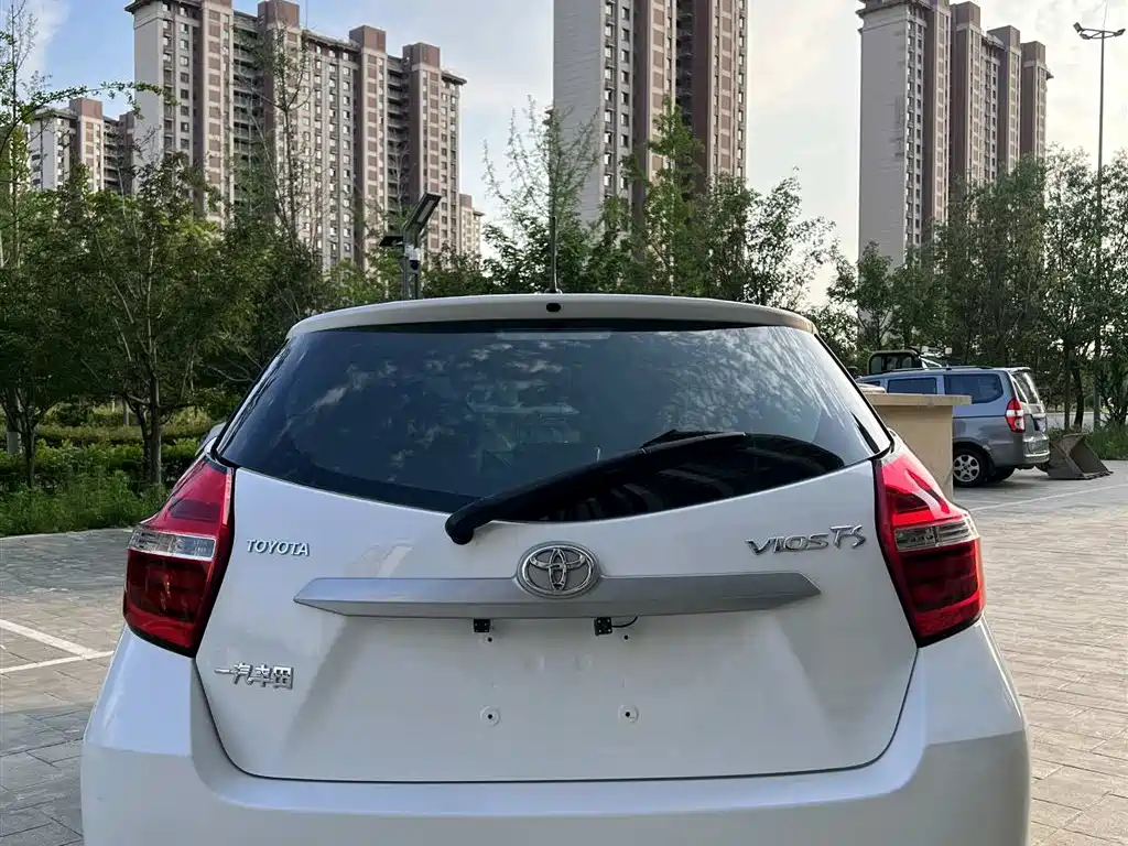 Toyota Vios FS 2017 1.5L CVT Fengchi Edition фото 6