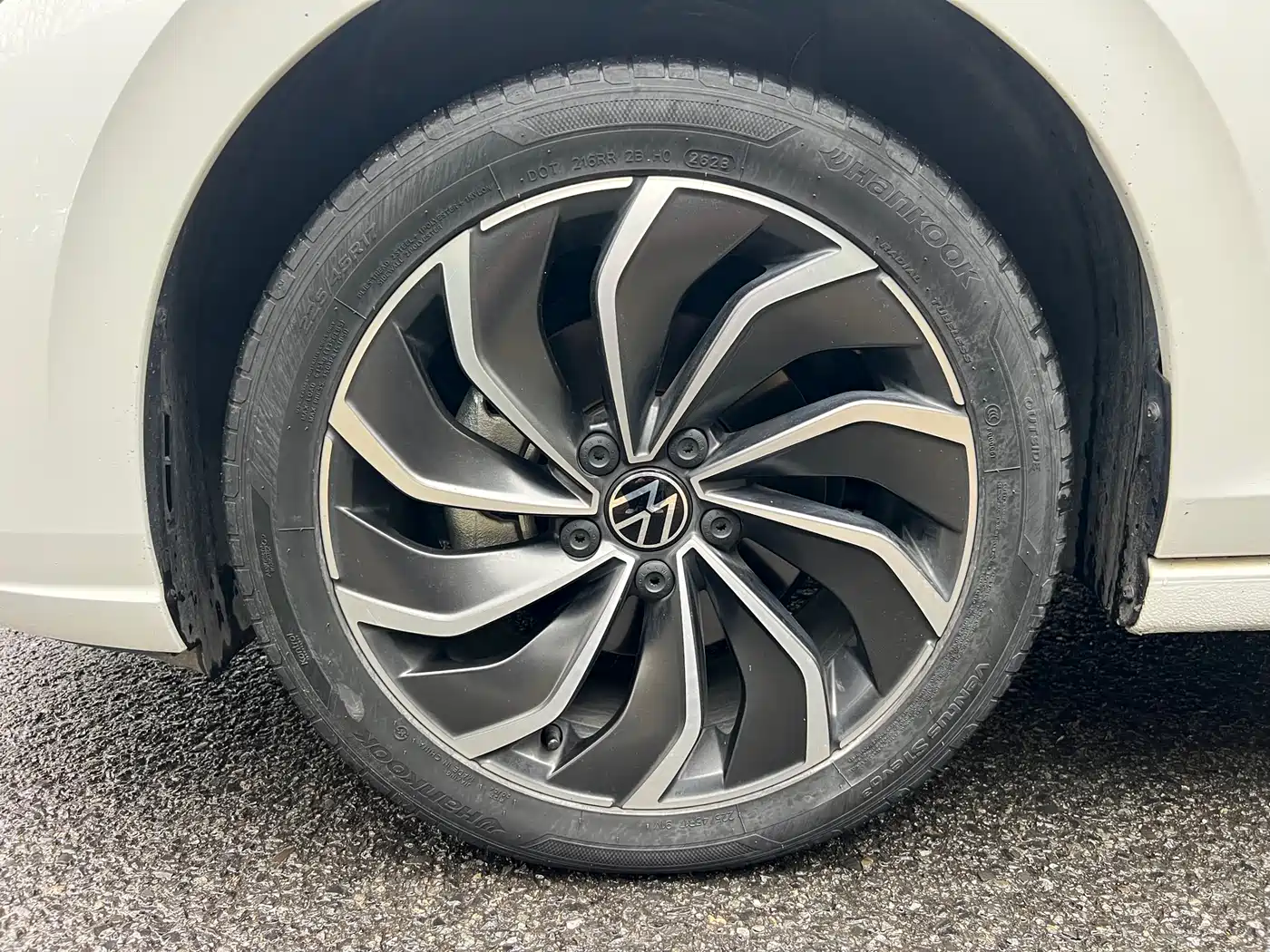 Volkswagen Golf 2023 Facelift 280TSI DSG Pro фото 23