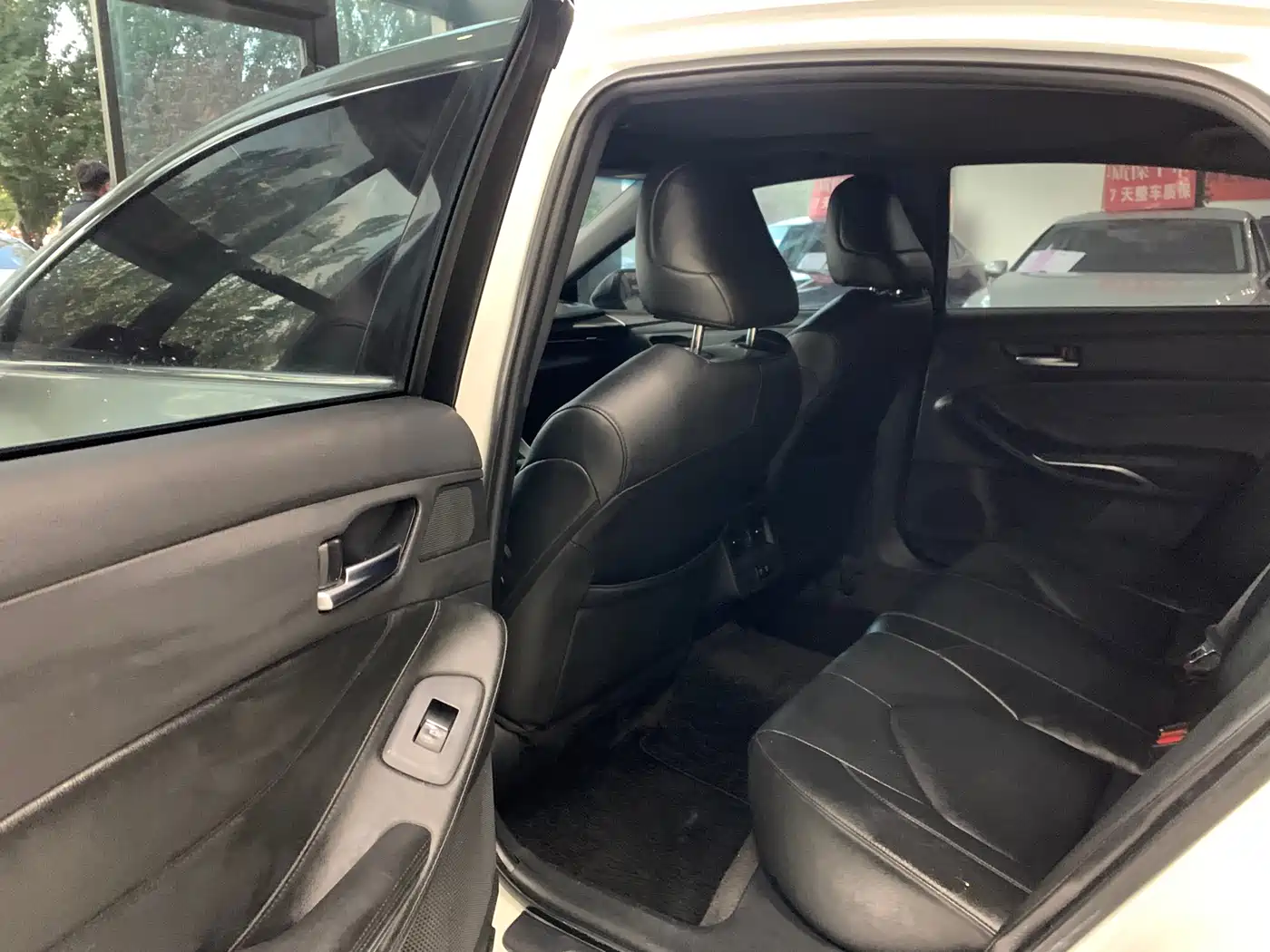Toyota Avalon 2019 2.0L Luxury Edition (China VI) фото 6