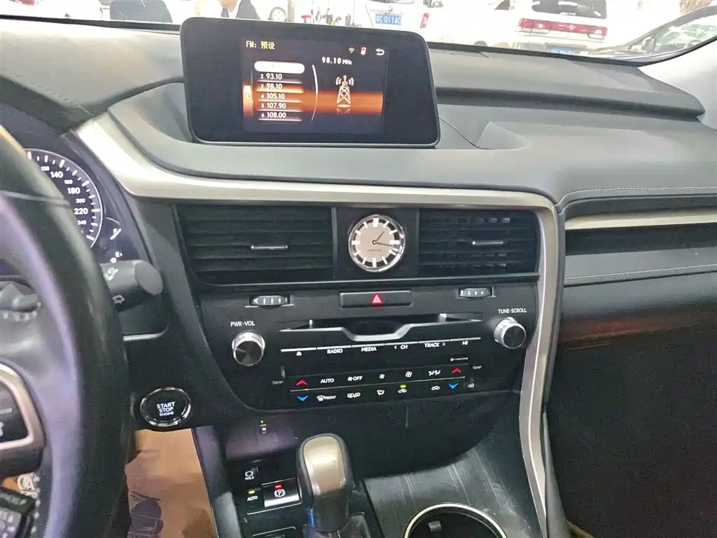 LEXUS RX