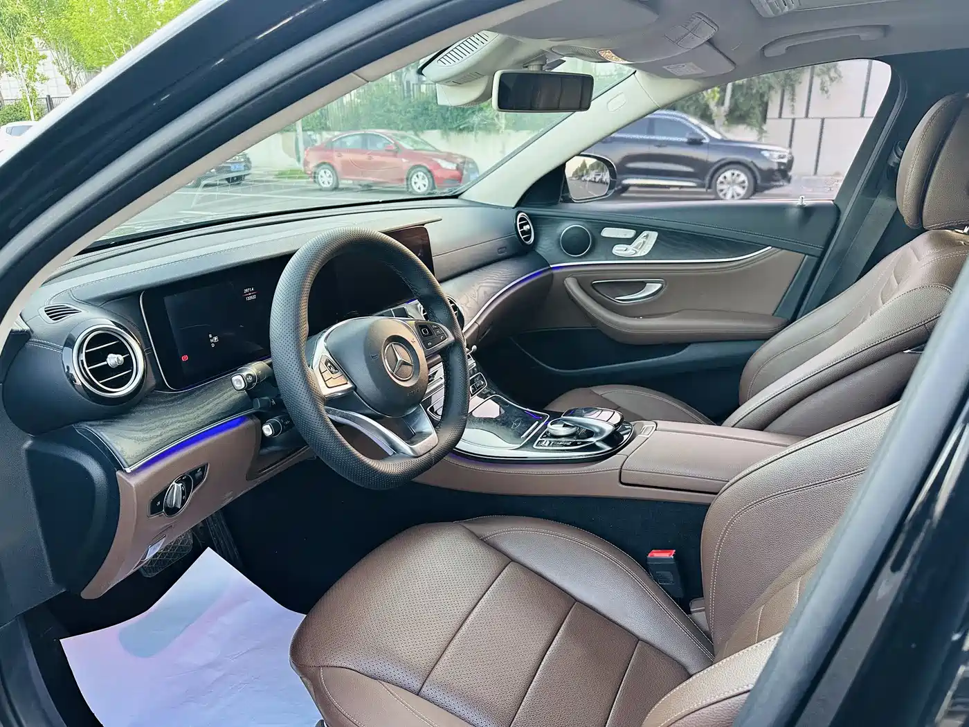 Mercedes-Benz E-Class 2017 E 300 L Sport Fashion фото 7