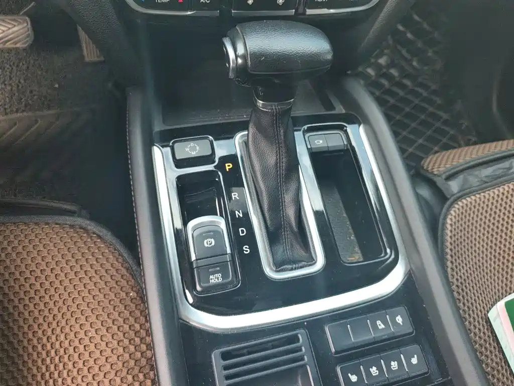 GAC Trumpchi Trumpchi GS8 2017 320T 2WD Luxury Smart Connect (7-seater) фото 11