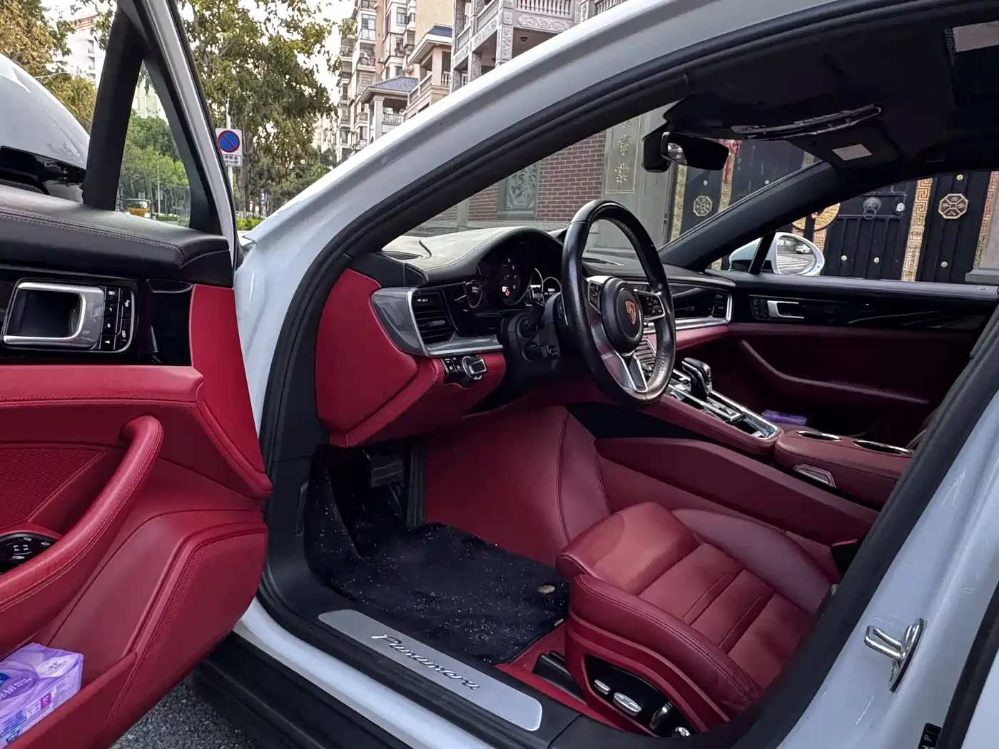 Porsche Panamera 2017 Panamera 3.0T фото 8
