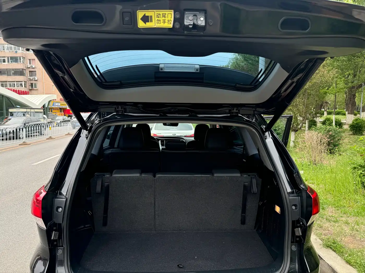Toyota Highlander 2021 2.0T AWD Premium 7-Seater фото 22