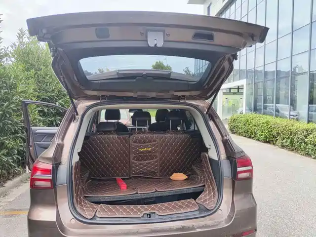 Roewe RX5 2016 20T 2WD Automatic Flagship Edition — фото 5