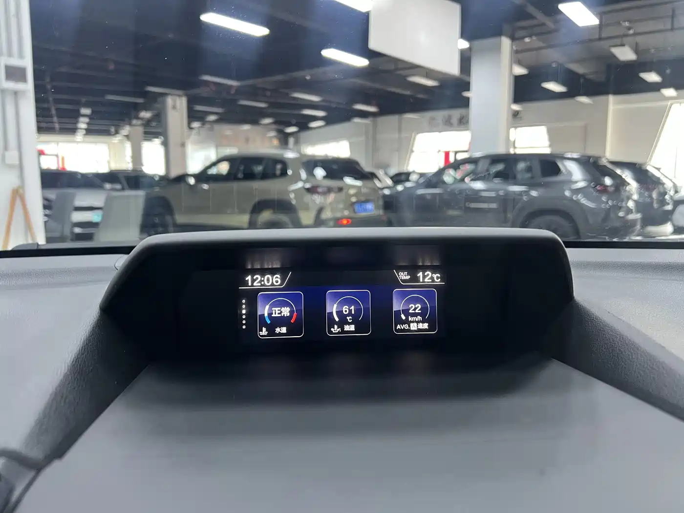 Subaru Forester 2022 2.0i AWD Luxury Edition with EyeSight фото 8