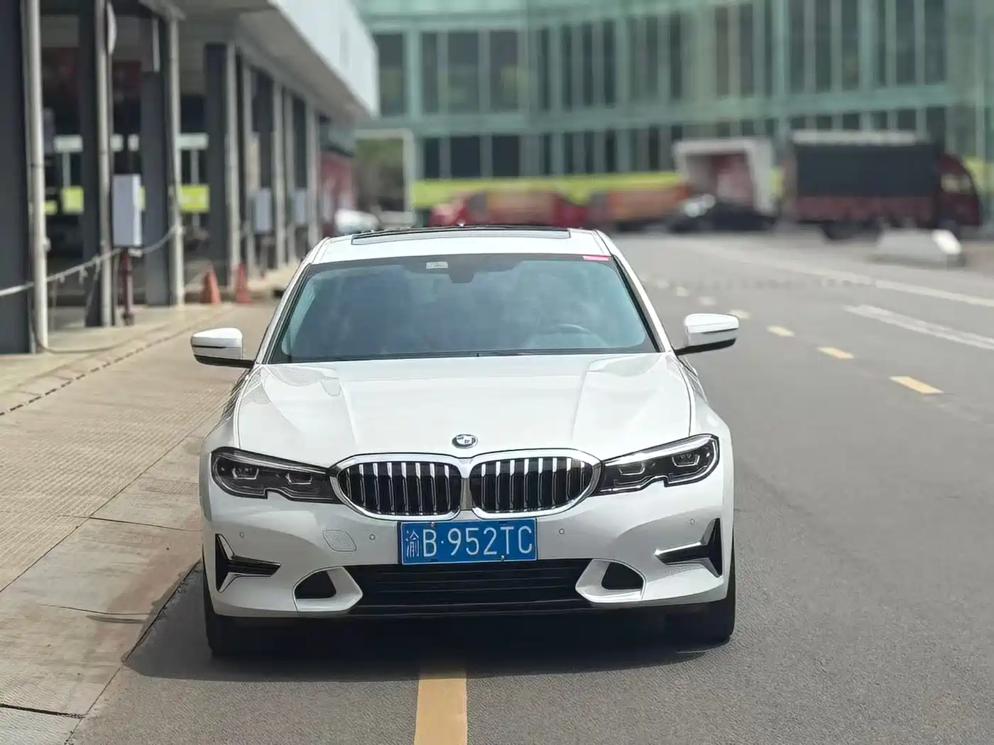 BMW 3 Series 2020 325Li Launch Edition фото 2
