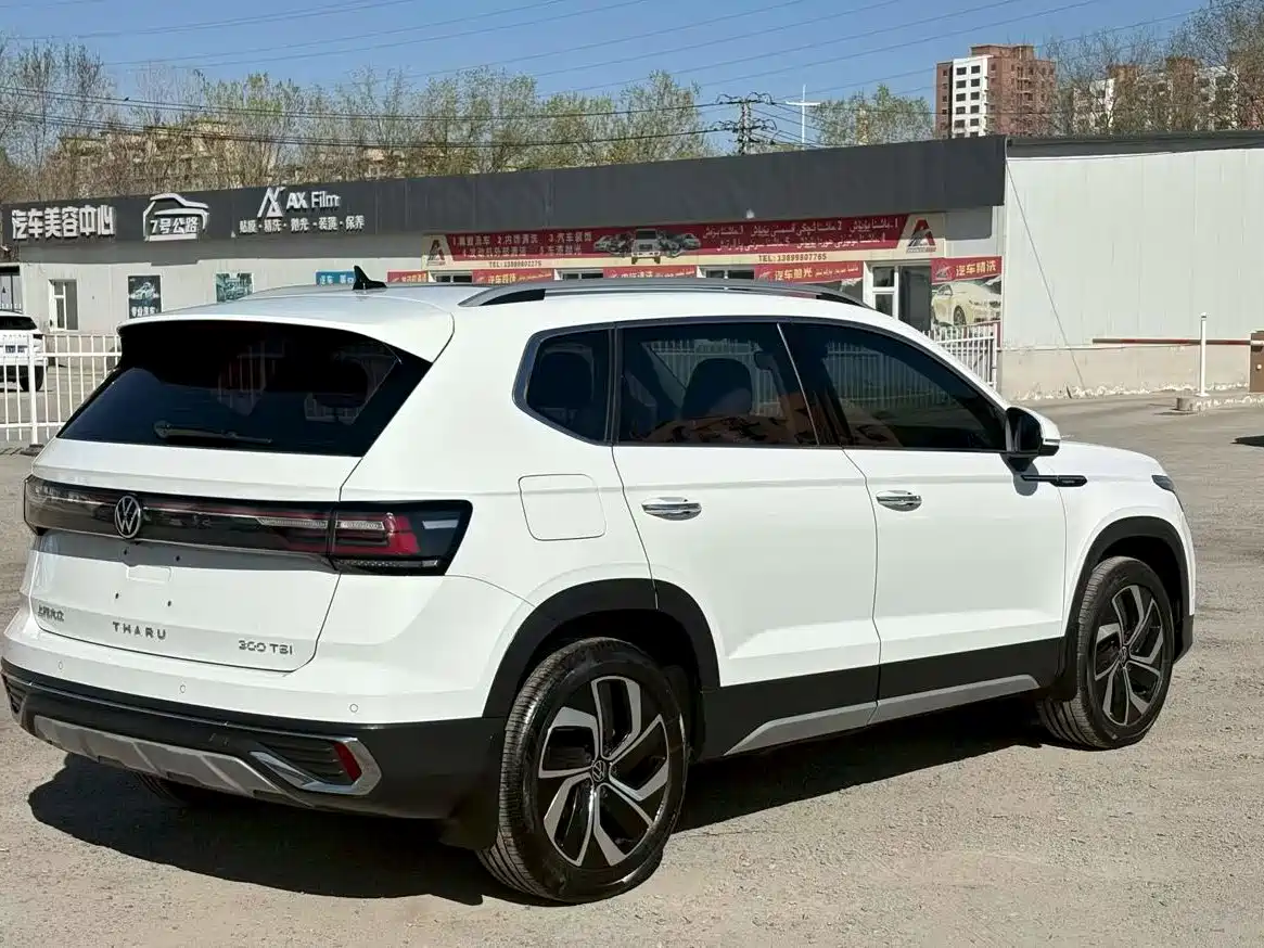 Volkswagen Tharu 2024 300TSI 2WD Full Moon Edition фото 7