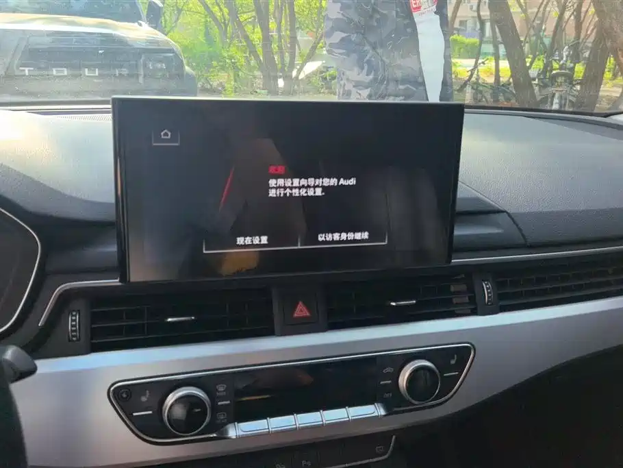 Audi A4L 2020 40 TFSI Luxury Dynamic фото 12