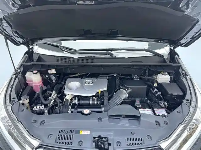Toyota Highlander 2021 2.0T AWD Luxury 7-Seater фото 17