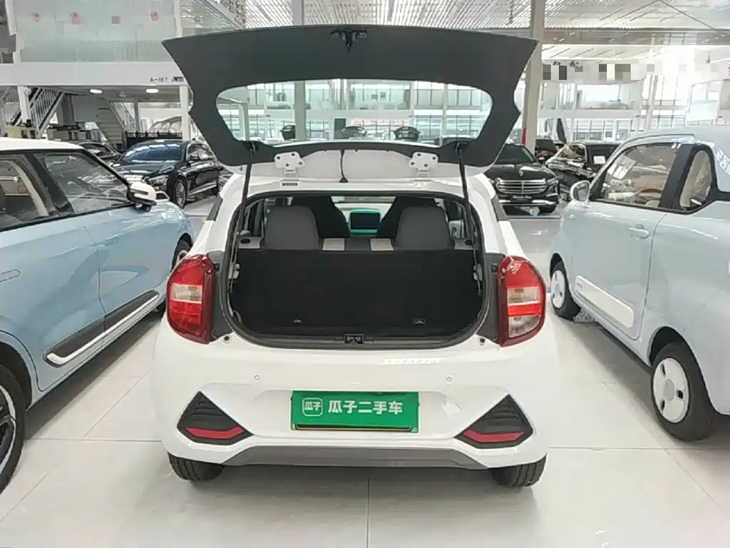 JMCG New Energy Little Kirin 2025 2025 PLUS+ Comfort Model