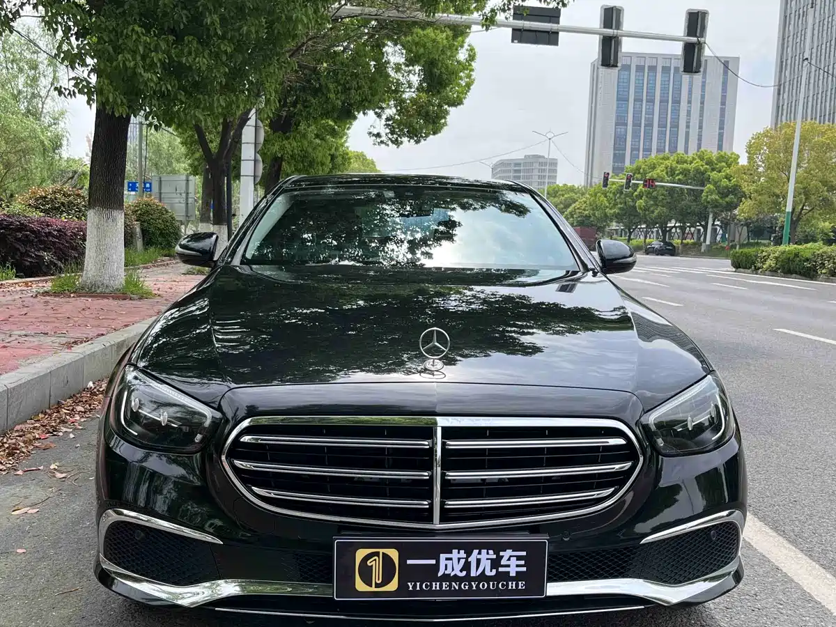 Mercedes-Benz E-Class 2021 E 260 L фото 2