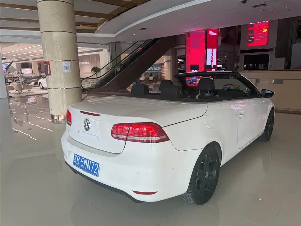 Volkswagen Eos 2011 Model 2.0TSI фото 4