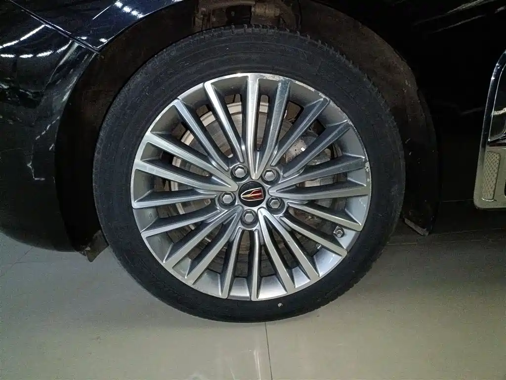 Hongqi H9 2020 2.0T Smart Connection Qi Xiang Edition фото 23