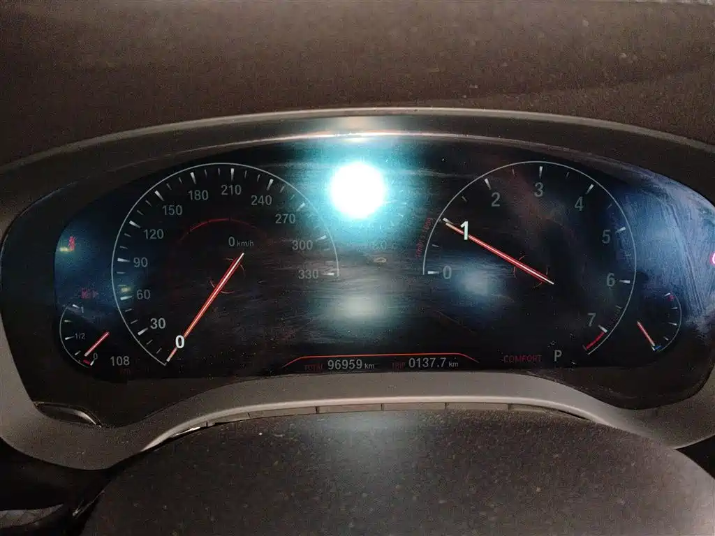 BMW 5 Series 2019 530Li Leading M Sport Package фото 8