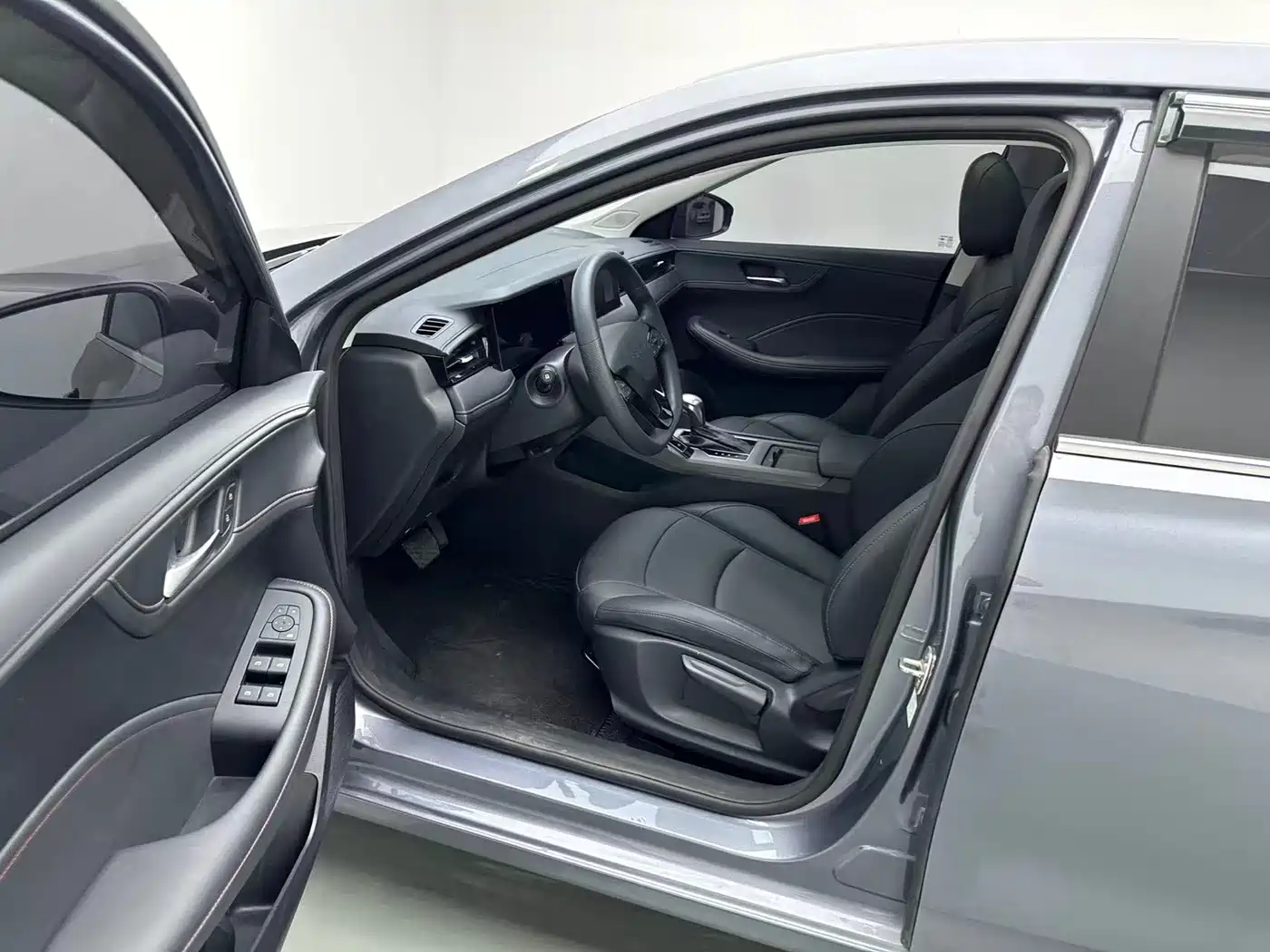 Photo 5 - Roewe i5