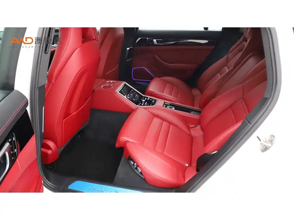 Porsche Panamera 2019 Panamera 4 Executive Long Wheelbase 2.9T фото 7