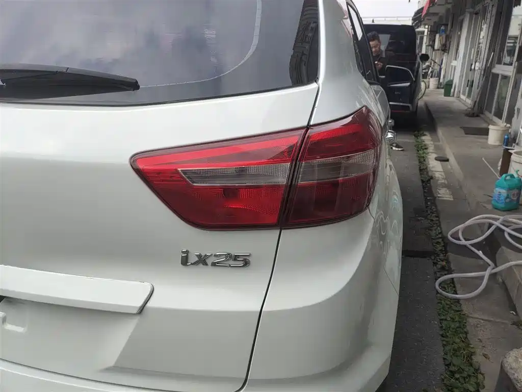 Hyundai Beijing Hyundai ix25 2015 1.6L Automatic 2WD Smart GLS фото 24
